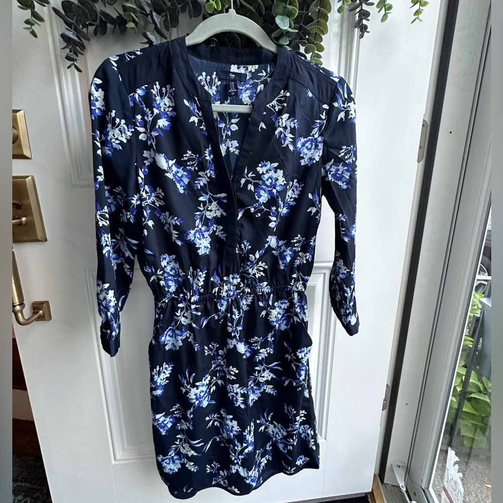 GAP blue floral dress